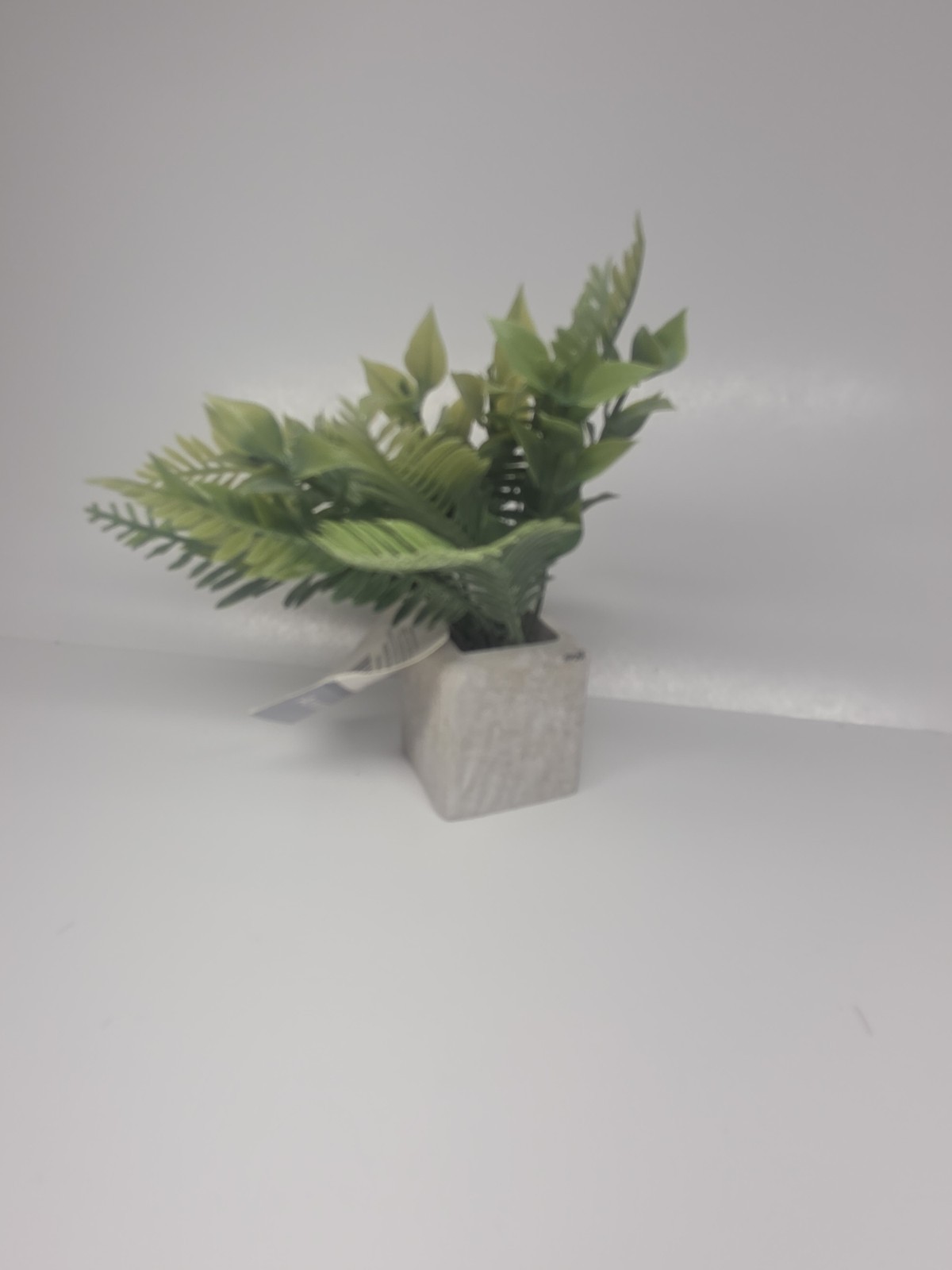 NEW! Artificial Plant in a Faux Marble Pot Organic Greenery Textured Leaves