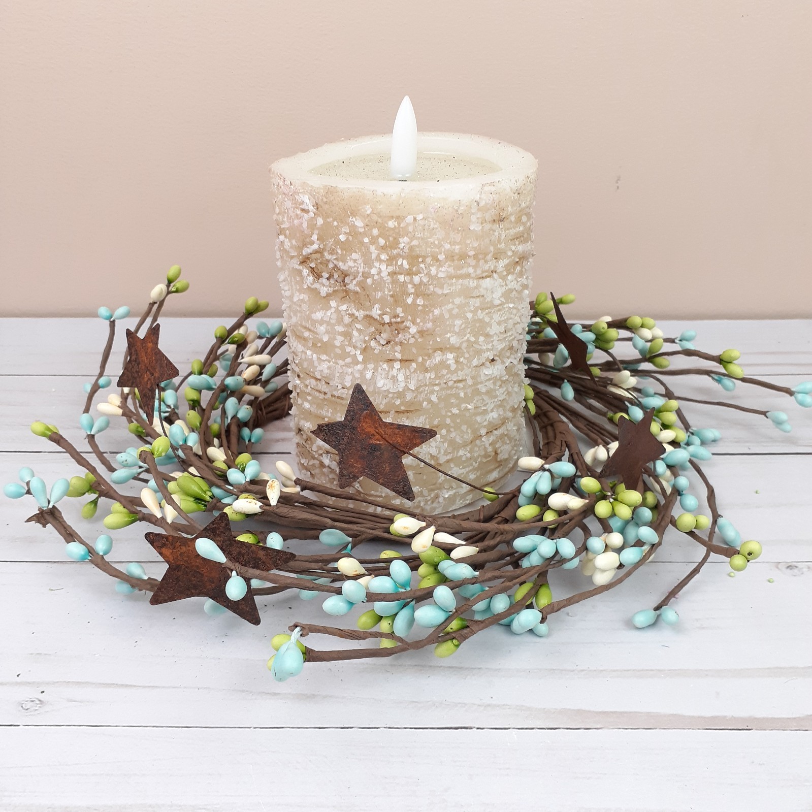 Pip Berry Candle Ring Rusty Tin Stars Seabreeze Blue Green Ivory 4″ inside
