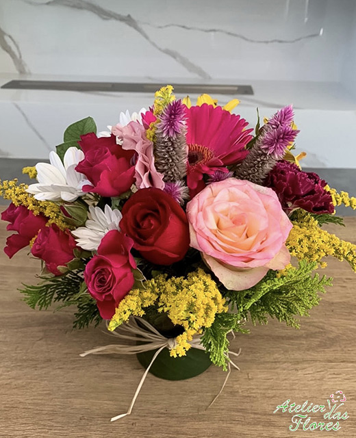 Atelier das Flores -Arranjo Belezinha com Rosas Vermelhas