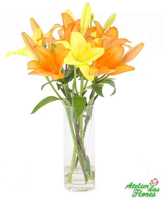 Atelier das Flores - Arranjo de Lírios Laranjas e Amarelos