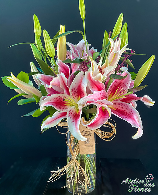 Atelier das Flores - Arranjo de Lírios Pink