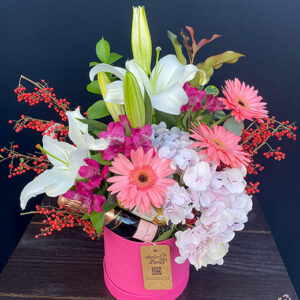 Atelier das Flores - Box Bella com Espumante e Chocolates