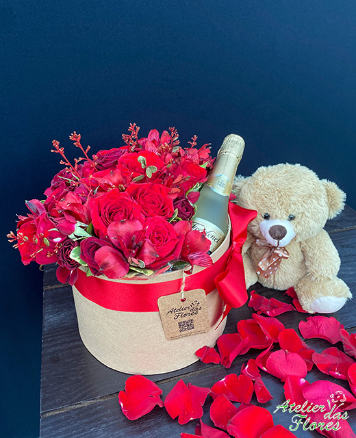Atelier das Flores - Box Romance com Pelúcia