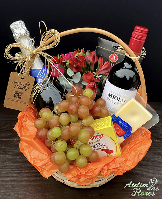 Atelier dasFlores - Cesta Vinho, Espumante e Flores