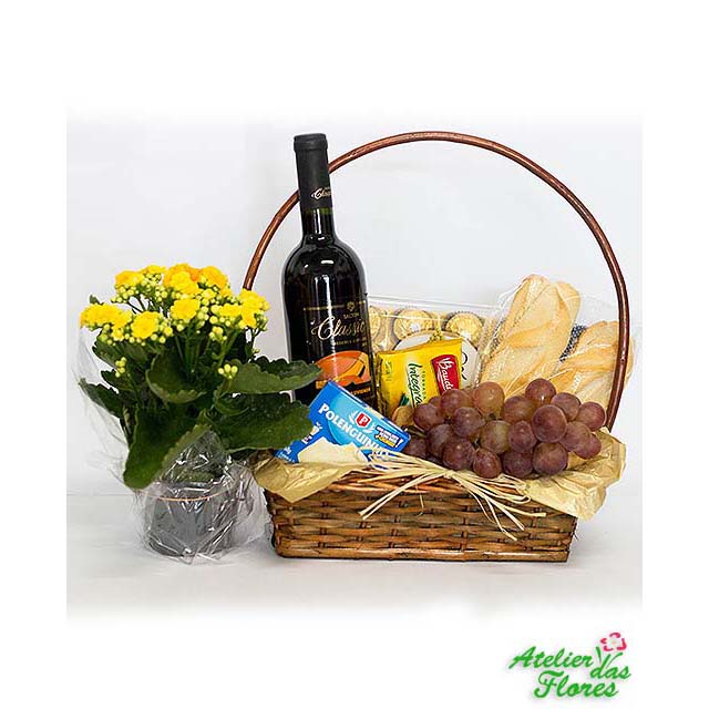 Atelier das Flores - Cesta de Vinho Clássica e Flores