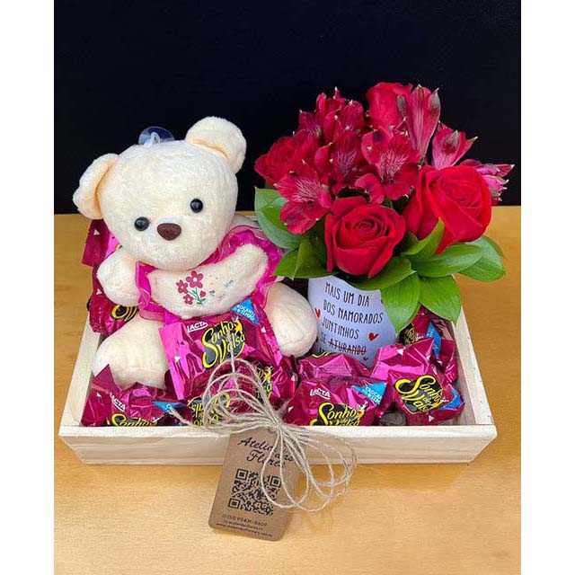 Atelier das Flores - Box Kit Fofura com Pelúcia