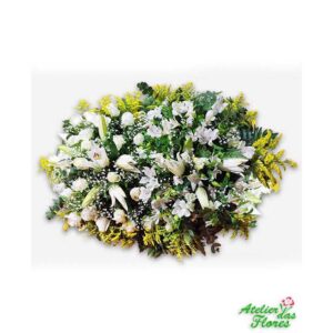Coroa Média com Flores Brancas